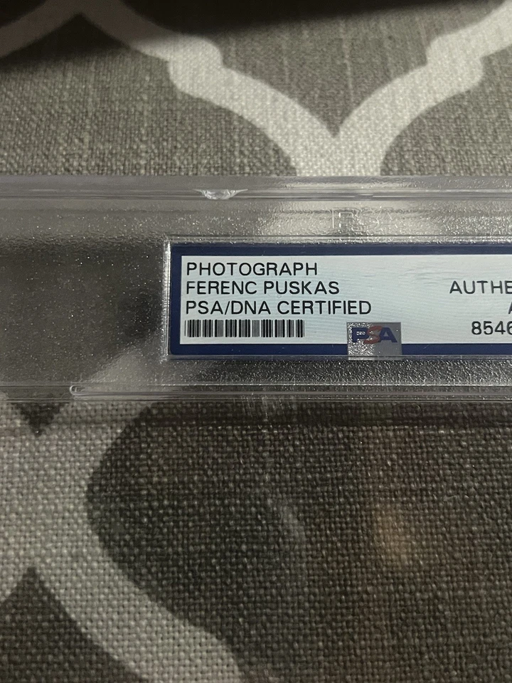 Signed Ferenc Puskas PSA/DNA Authenticated Slabbed 3x5 Photo Cert #85463759 - Image 4 of 4