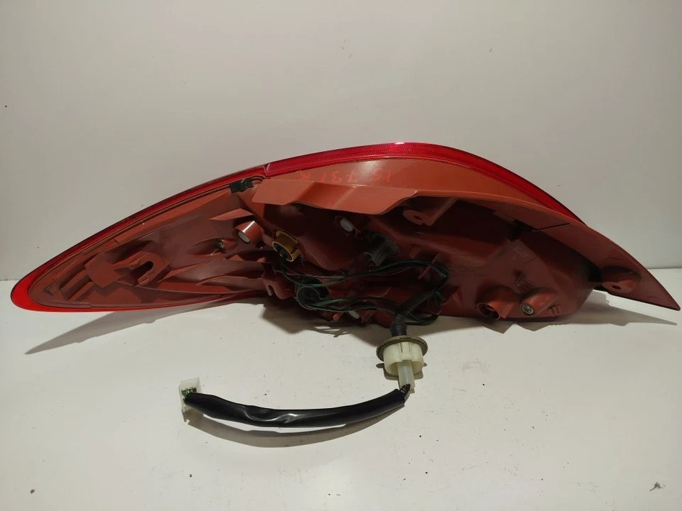 Feu arrière/arrière sur carrosserie MAZDA DEMIO RHD 2010 (CÔTÉ CONDUCTEUR)... - Photo 3/4