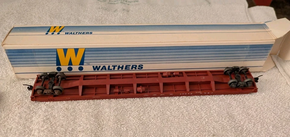 Walthers HO CB&Q 75' TOFC Flat Car Chicago Burlington & Quincy RR - Image 2 of 4