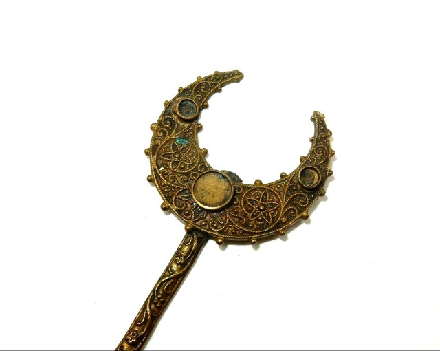 VINTAGE MIDDLE EAST SPOON ARAB EGYPT SMALL COLLECTIBLE 5.75" CRESCENT