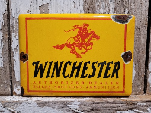 VINTAGE WINCHESTER PORCELAIN SIGN AMMUNITION DEALER GUN FIREARM PISTOL GAS OIL - Picture 14 of 24