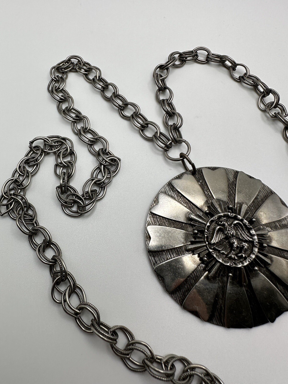 Vintage Unsigned Designer Silver Eagle Medallion … - image 10