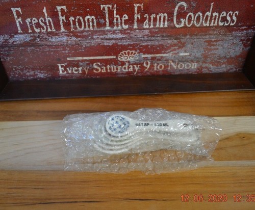 Rae Dunn By Magenta Ceramic Measuring Spoons Set Of 5 Printed Microwave Safe NEW - Picture 6 of 7