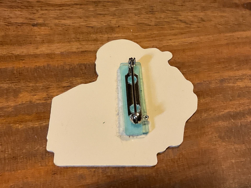 1988 Ken Griffey Jr. Seattle Mariners Badge Pin Brooch Greats of the Game MLB - Image 3 of 3