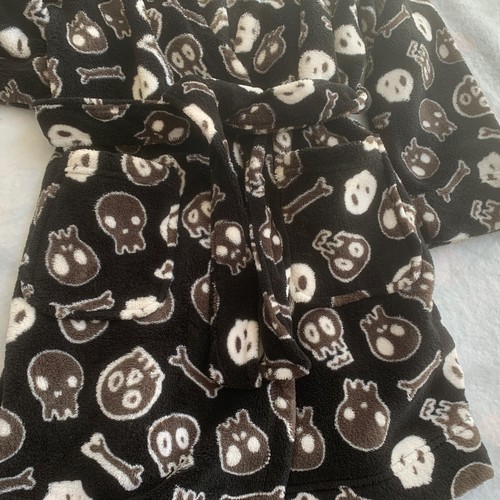 Cherokee Boy's Black Hooded Robe -Skulls and Bones - Medium (8/10) -attached tie - Picture 2 of 5