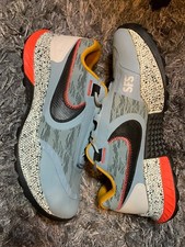 Nike Sistema de Campo Especial para Hombre Talla 12 Escudo de Carbono Campo Especial C7399-002