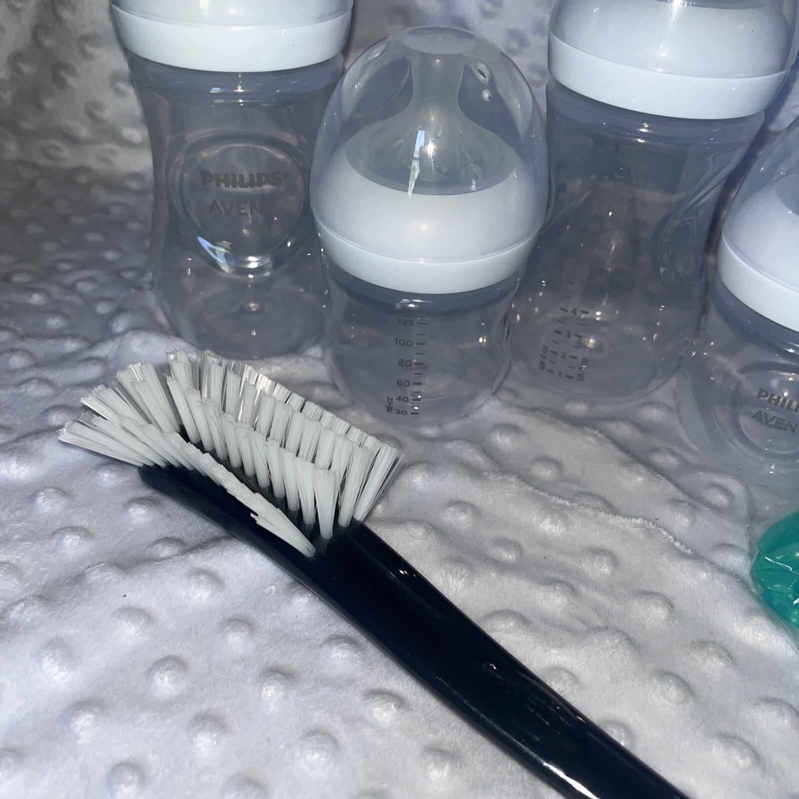 New Philips Avent Natural 4 Baby Bottles Newborn Gift Set With Pacifier & Brush