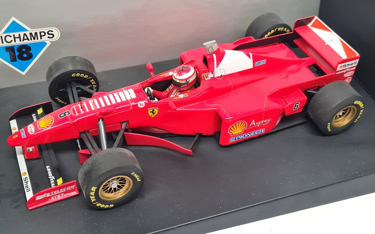 フェラーリ　F３１０B　E・アーバイン　＃６　ミニチャンプス　１／１８ Minichamps 1/18 - Ferrari F 310B Eddie Irvine #6 Diecast F1