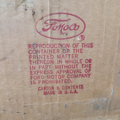FoMoCo Genuine Acessories C0MM- 1035A Kit- WHEEL COVER APPLIQUE NOS Ford RARE - Picture 14 of 16