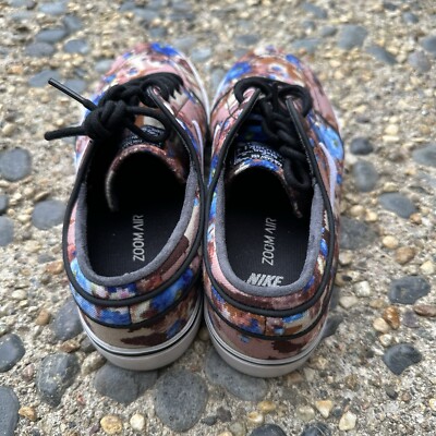 スニーカー Nike SB Stefan Janoski Zoom Digi Floral Blue Nike SB Zoom Stefan Janoski PR Blue Digi Floral 2013 482972