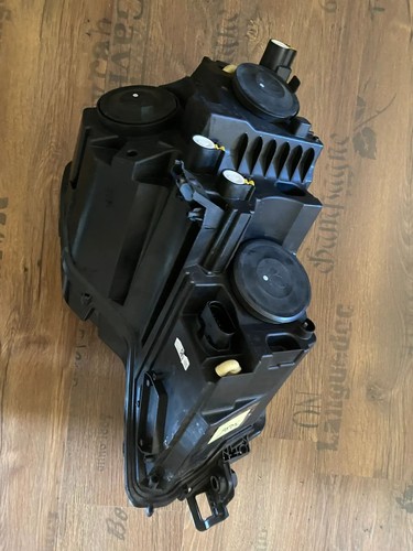 Original Varroc halogen headlamp left Skoda Karoq 57B 57B941015A - Picture 6 of 8