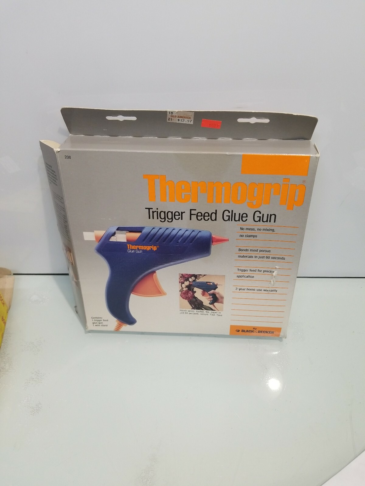 Thermogrip Model 208 Trigger Feed Glue Gun Set in Original Box eBay