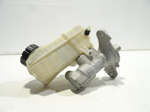 HOOFDREMCILINDER Dacia Logan MCV II/Sandero Wagon (7S) 460111938R - Afbeelding 2 van 5