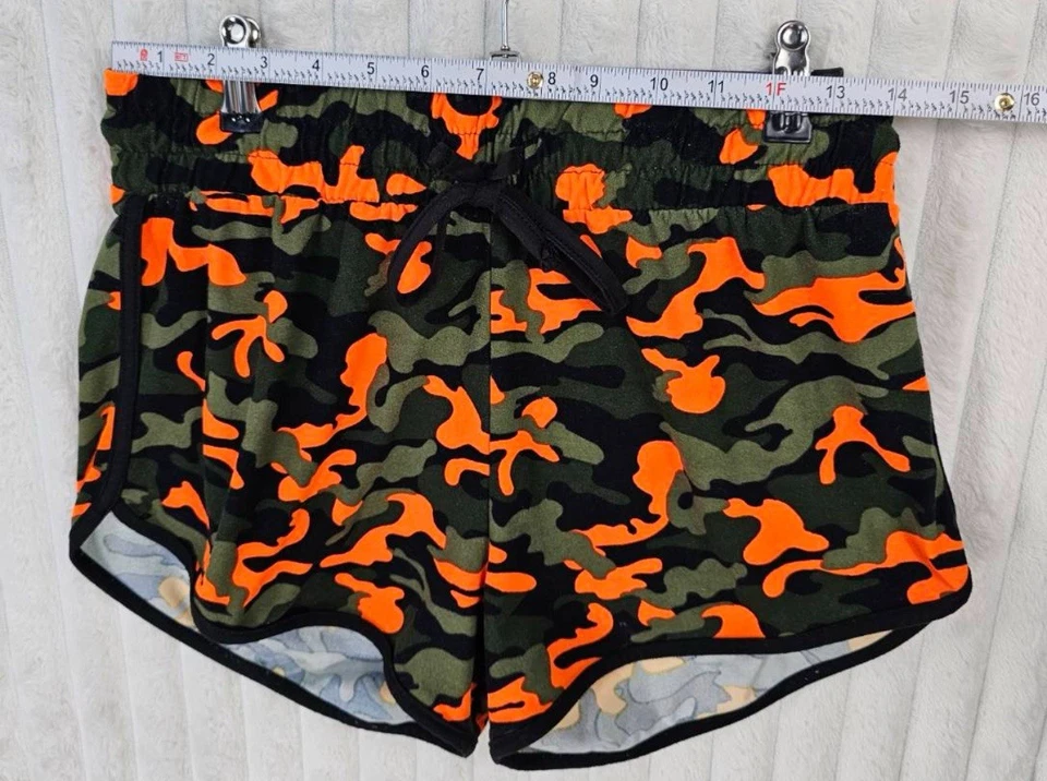 Rue 21 Camouflage Polyester/Spandex Blend Drawstring Shorts Size Large - Image 4 of 4