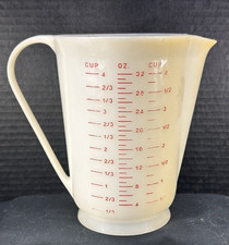 Eagle Plastic 4C 32oz Measuring Pitcher Pouring Spout Made in USA READ