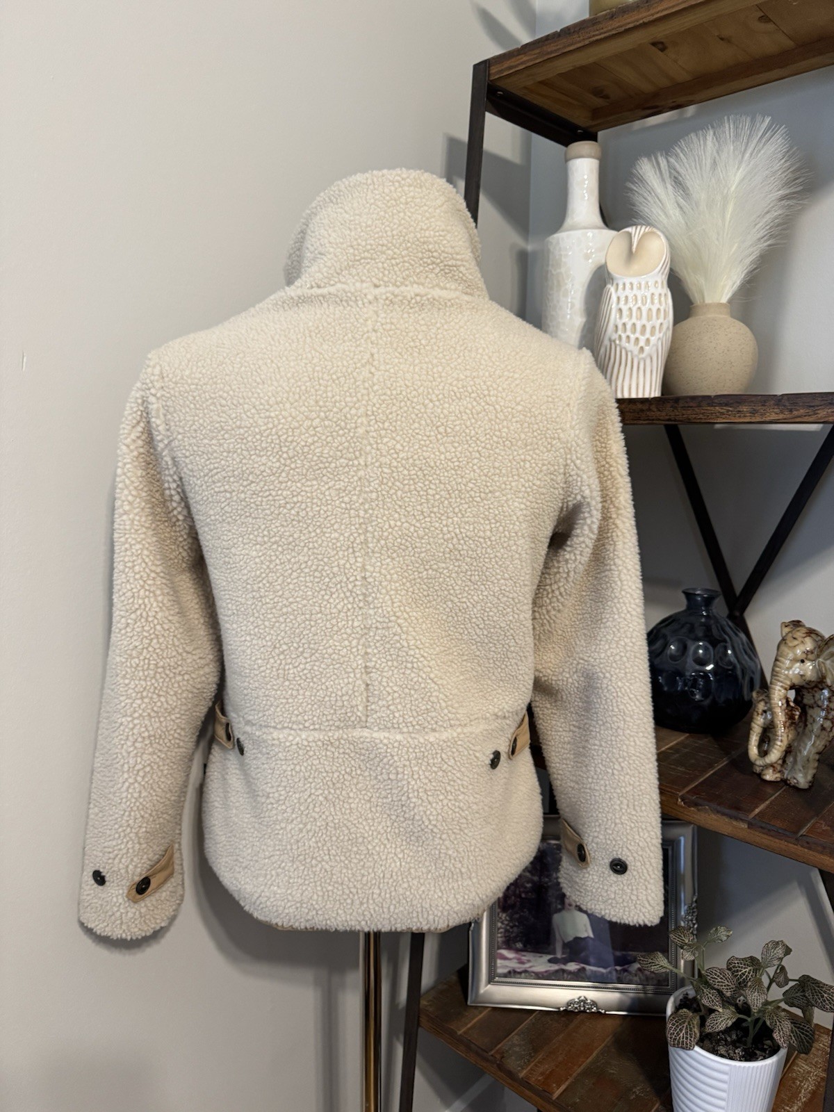 Patagonia Divided Sky Jacket Pile Fleece Womens S Drifter Natural w/Bearfoot Tan thumbnail 2