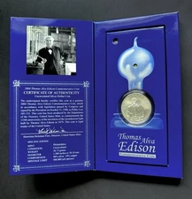 2004 THOMAS ALVA EDISON COLLECTOR'S SET WITH WORKING LIGHT