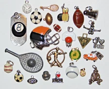 Vintage-Mod Lot 25 Sports Games Football Pendants & Charms Craft Jewelry Design