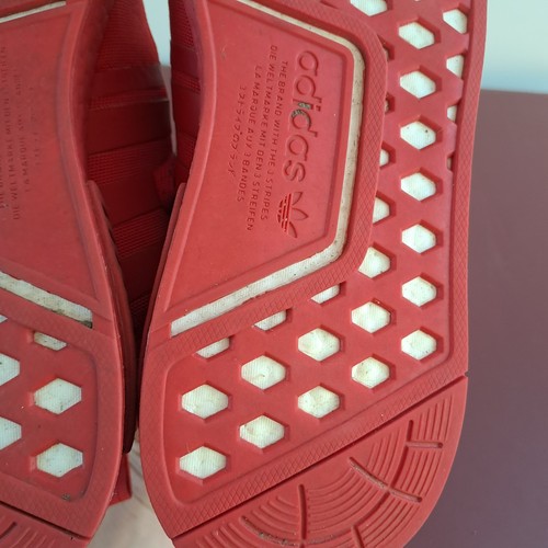 Adidas NMD R1 Scarlet Running Shoes Mens Size 10 Triple Red Athletic Sneakers - Foto 11 di 15