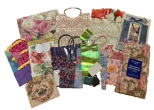 Party Gift Tote & Box Bag Assortment Size Present Rose Flower Bird New/Used #7