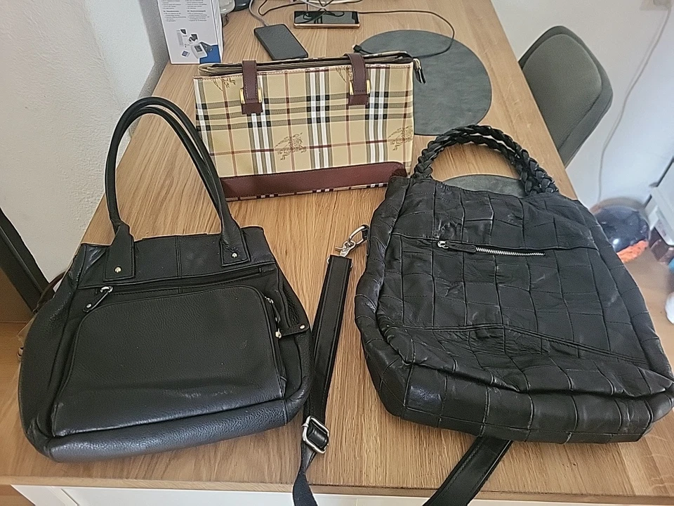 Marken Damenhandtaschen Echtes Leder 3 Stück top Zustand - Bild 2 von 4