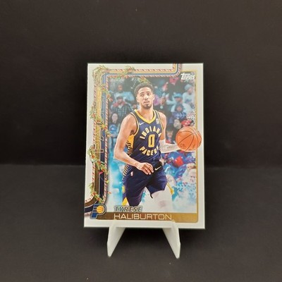 Topps Basketball Tyrese Halliburton Holiday Christmas Lights