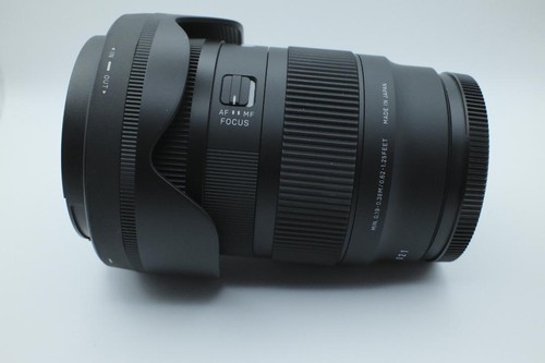 Sigma 28-70mm f2.8 DG DN Contemporary lens L Mount w/Box Near MInt - Picture 5 of 16