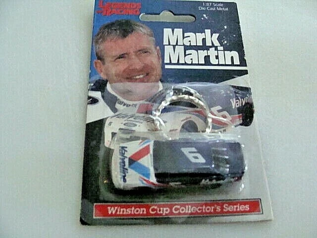 #6 MARK MARTIN - 1:87 SCALE DIECAST CAR KEYCHAIN - RARE !!! 1996 LEGENDS NASCAR - Image 4 of 4