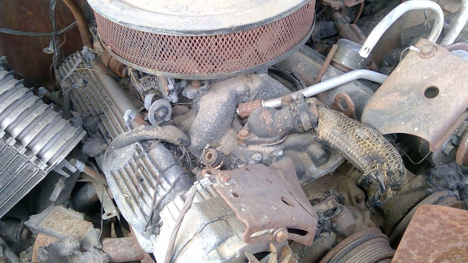 Оригинальный впускной коллектор 1981-1988 Gmc Sierra K10 1500 5,0 л 14057056 - Изображение 3 из 4