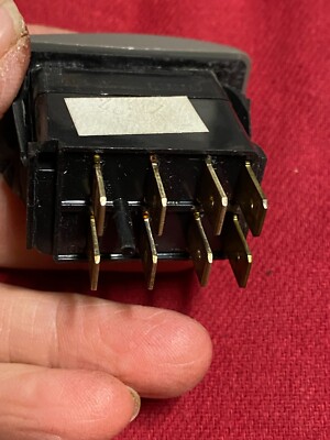 THOMAS BUS OEM ROCKER SWITCH 52003119 CARLING TECH LEFT HEATER LO