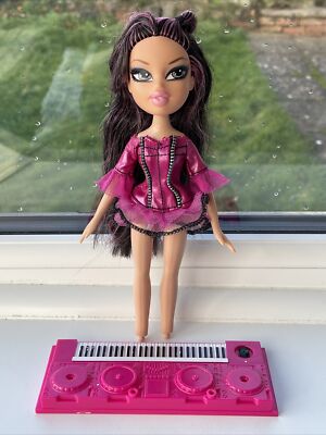 Bratz Doll Girlz Really Rock Jade