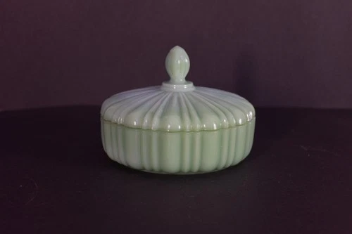 Vtg Fire King Anchor Hocking Jadeite Covered Candy Dish Green Glass Read