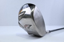 Taylormade R7 460 Driver / 10.5 Degree / Regular Flex Fujikura Reax 60 Shaft