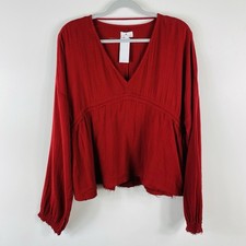 True Craft Top Large Red Long Sleeve V-neck Frayed Trim 100 Cotton True Craft Top Large Red Long Sleeve V-neck Frayed Trim 100 Cotton