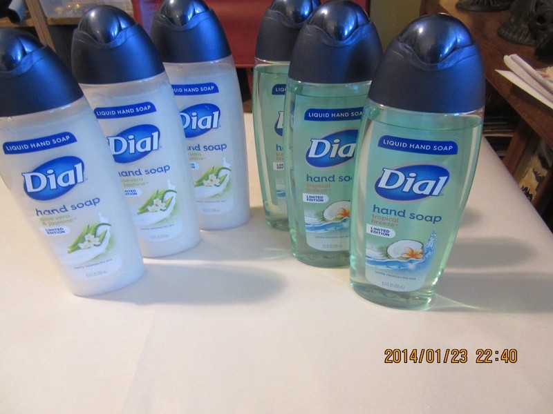 QTY of 6  Dial Hand Soap Aloe Vera and Jasmine and tropical breeze  8.5 Oz Each