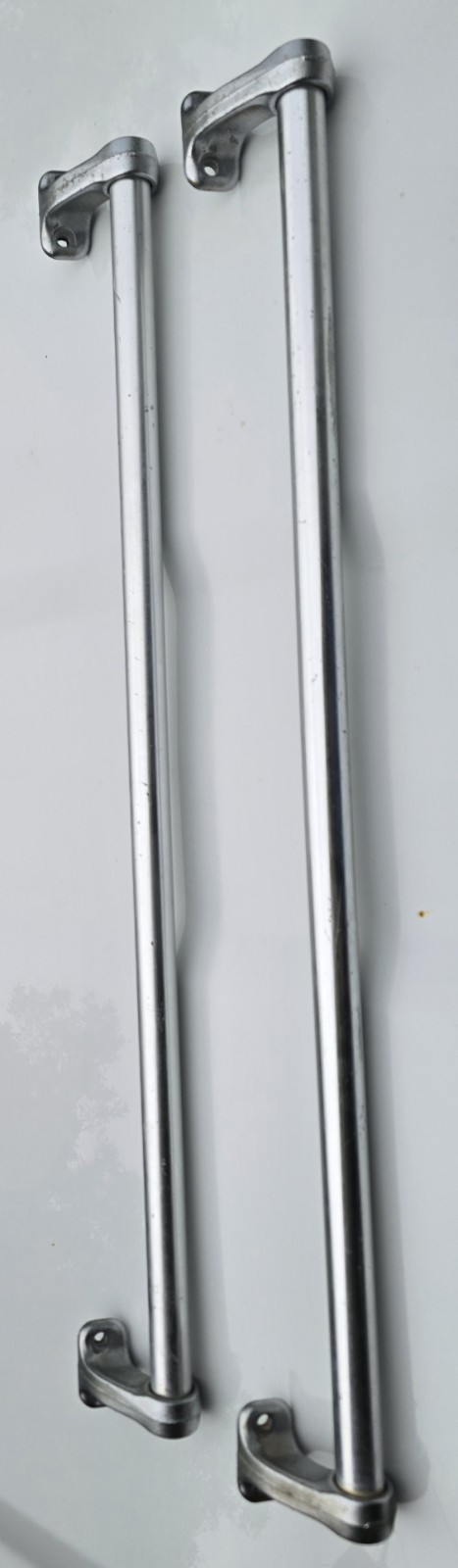 Freightliner Aluminum Grab Handles 34"(pre-owned)(2 handles)