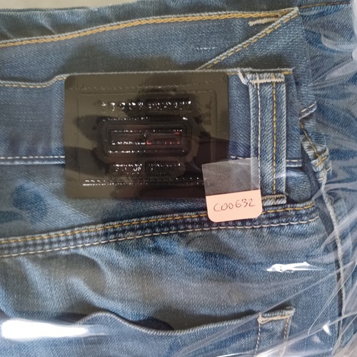 Tommy Hilfiger Mens Jeans W34 L30 Blue Stonewash Regular Straight Fit Zip Fly - Picture 19 of 19