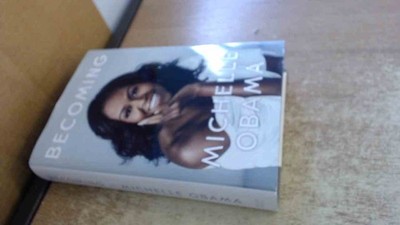 			Becoming: The No. 1 International Bestseller, Michelle Obama, Vik		