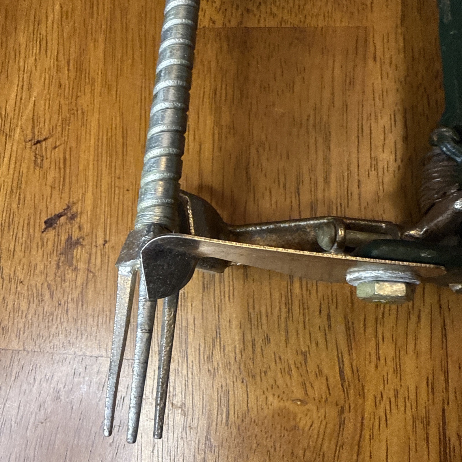 Vintage White Mountain Apple Corer Cast Iron Green