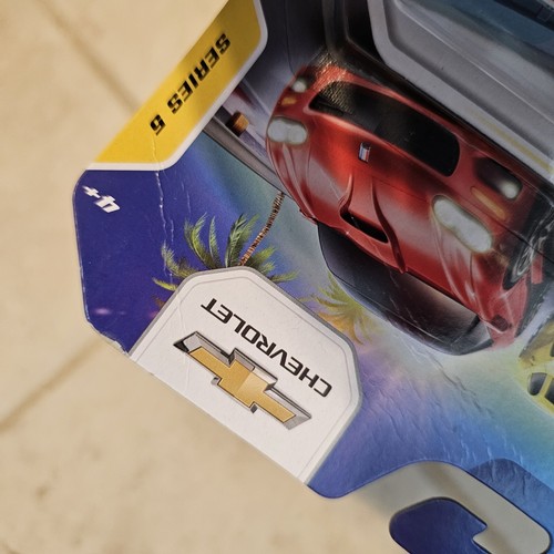 Micro Machines Series 5 Camaro Generations #16 Chase Ultra Rare Error No Tire - Picture 3 of 4