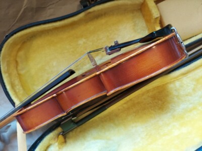 Suzuki No.220 size 1/2 Violin, Japan 1975, with case&bow