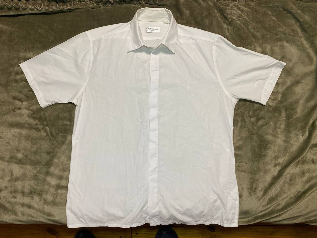 Camicia a maniche corte Yves Saint Laurent da uomo bianca con bottoni taglia L *