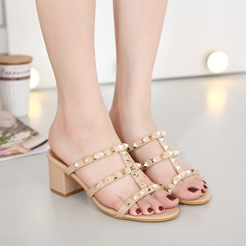 Womens Summer Shoes Open Toe Rivet Studded Sandals Mid Block Heels Mules Sliders - Picture 9 of 9