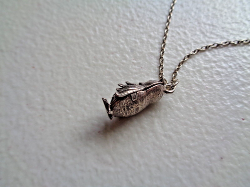 925 Silver owl Pendant and chain Red or orange stone in belly Vintage Used. - Picture 7 of 16