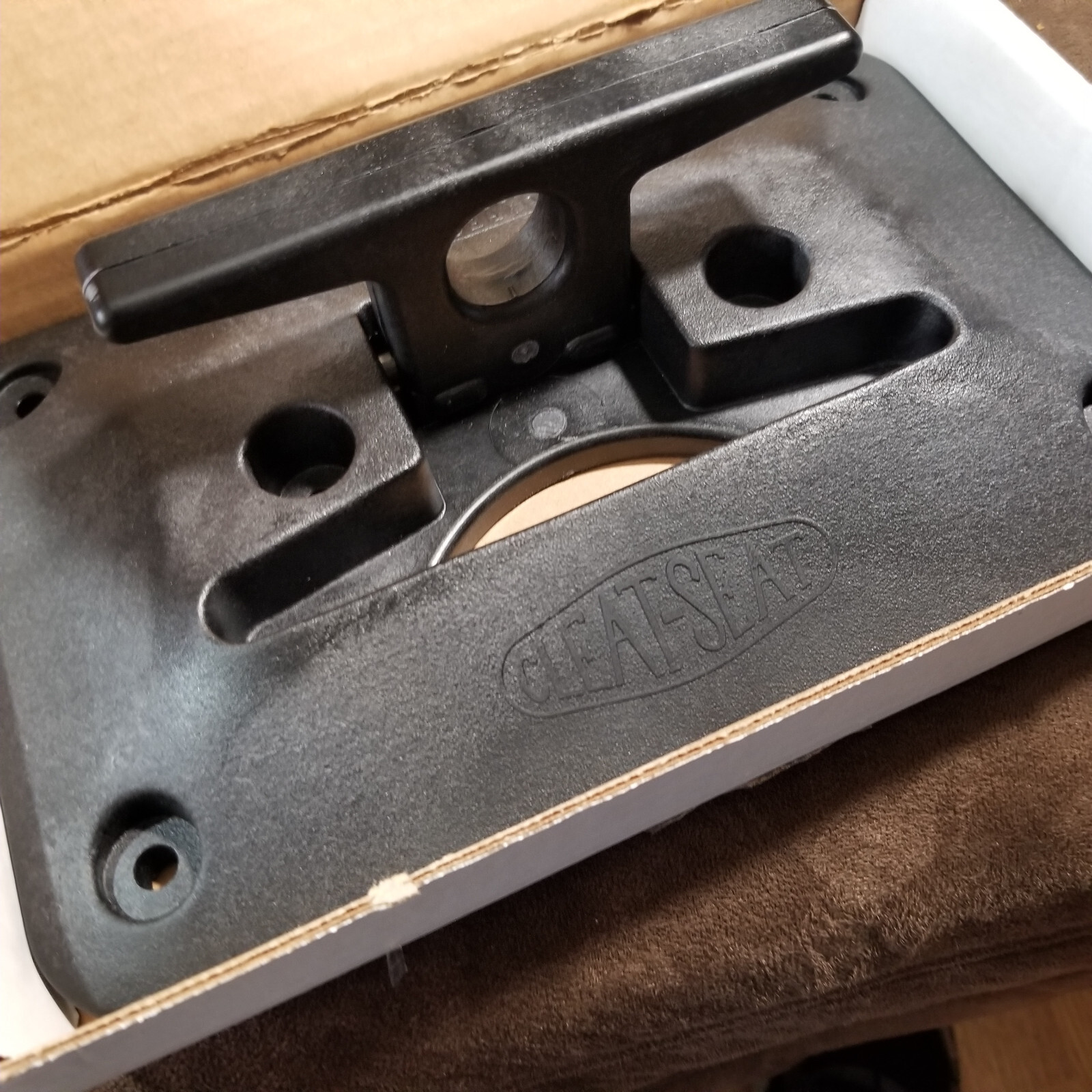 NEW The Cleat Seat CIPA Retractable Dock Cleat Black CS100 eBay