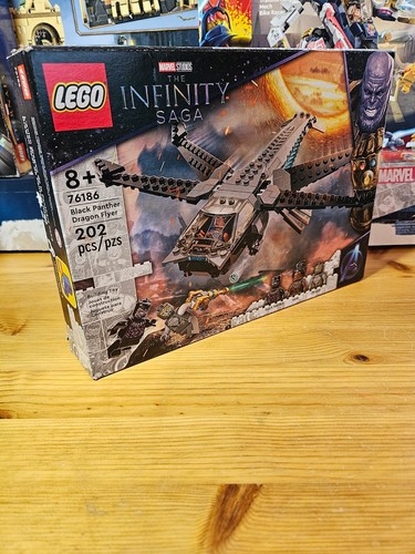 READ LEGO Super Heroes: Black Panther Dragon Flyer (76186) 98% Complete - Picture 5 of 10