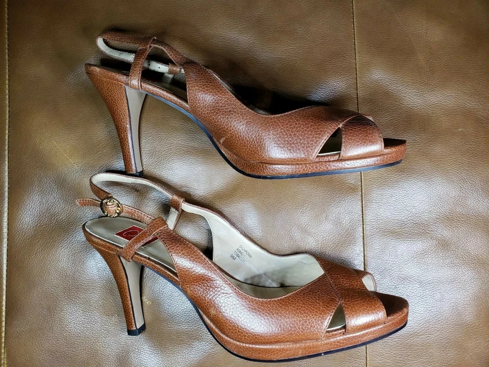 Oscar Oscar de la Renta Tacones Cordones Cuero Peeptoe Talla 9M Marrón Tabaco  Foto 3 de 4