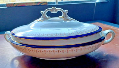 Wedgwood Imperial Porzellan ovale Deckelterrine mit weiß blau gold vergoldet