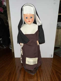 Vintage 1950's Nun Doll With Brown & White Habit Sleepy Eyes 11” Rare