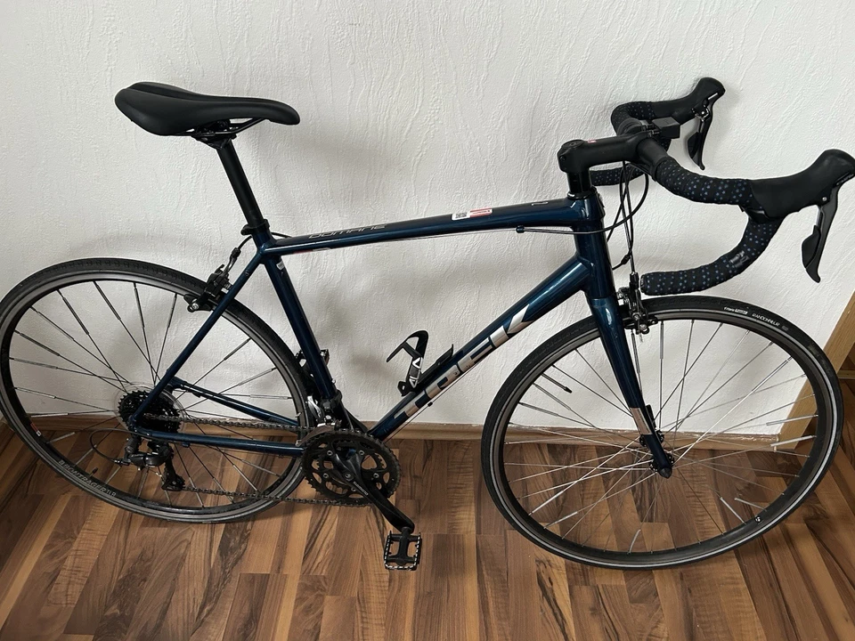 Trek Domane AL 2, Foto 1 von 4